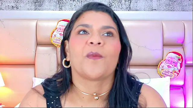 SelennaCooper online show from 12/19/25, 11:56