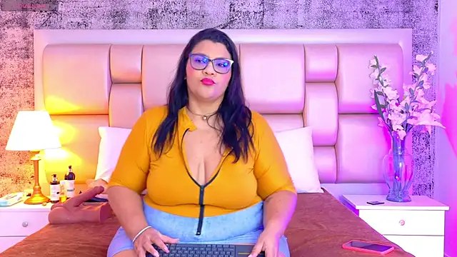 SelennaCooper online show from 02/28/26, 11:43