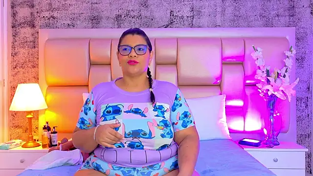 SelennaCooper online show from 03/15/26, 12:01