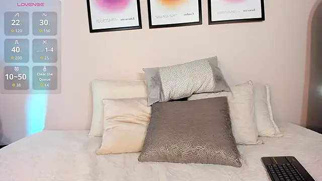 Sofi vega77 online show from 03/31/26, 12:18