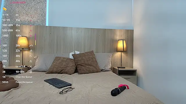 mature eva1 online show from 11/30/25, 11:22