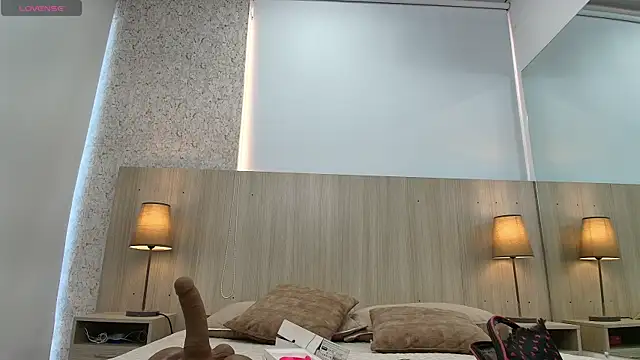 mature eva1 online show from 04/14/26, 11:15