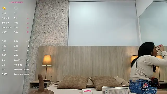 mature eva1 online show from 04/13/26, 11:03