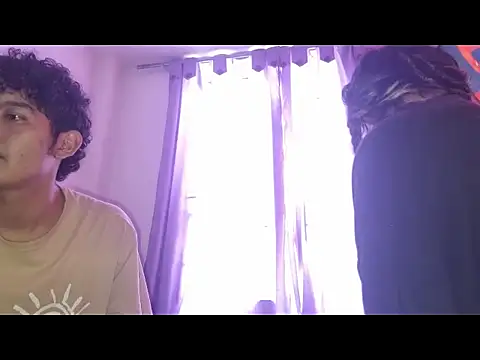 Snapshot of Youngcople18 chatting on 11/16/25, 06:12 Youngcople18 online show from 11/16/25, 06:12