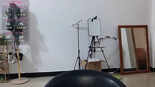 adele8731 online show from 11/18/25, 02:16