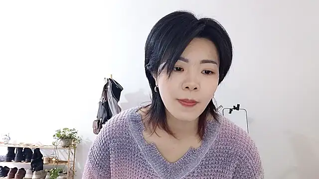 adele8731 online show from 11/23/25, 02:54