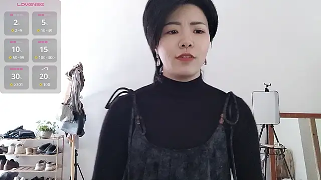 adele8731 online show from 12/19/25, 03:43