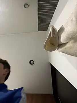 Boyfriend-Hot online show from 02/16/26, 03:49