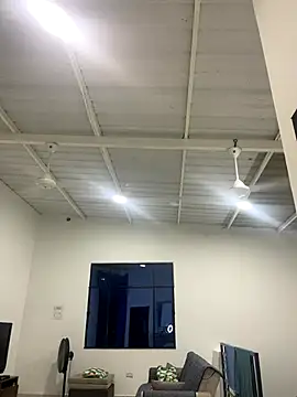 Boyfriend-Hot online show from 11/26/25, 04:56