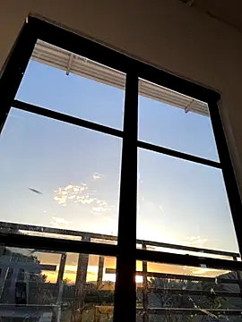 Boyfriend-Hot online show from 11/26/25, 10:32