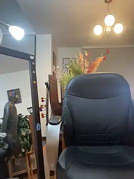 Snapshot of Boyfriend-Hot chatting on 11/17/25, 01:31 Boyfriend-Hot online show from 11/17/25, 01:31