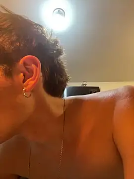 Boyfriend-Hot online show from 02/28/26, 05:29