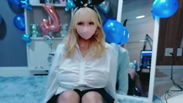 Snapshot of niko-jpn chatting on 02/11/26, 10:15 niko-jpn online show from 02/11/26, 10:15