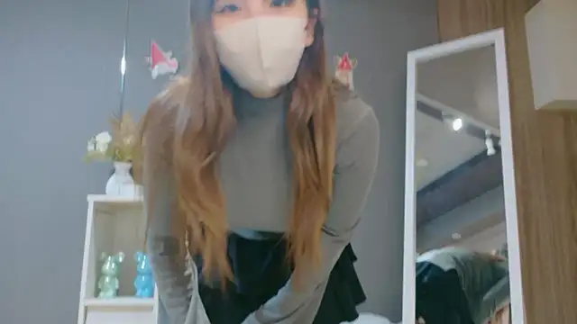 Snapshot of niko-jpn chatting on 12/22/25, 01:11 niko-jpn online show from 12/22/25, 01:11