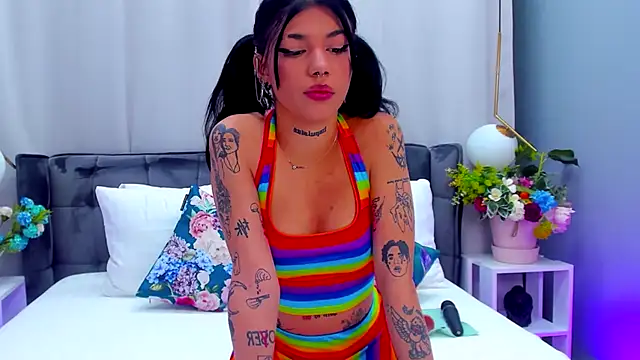 YasminWild online show from 11/26/25, 04:45