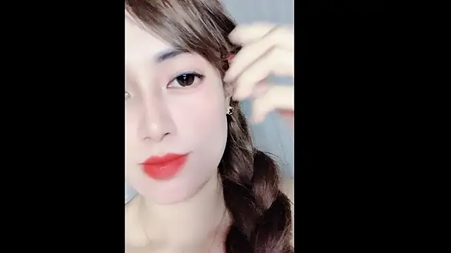 MiAnna-Lovee online show from 12/15/25, 04:18