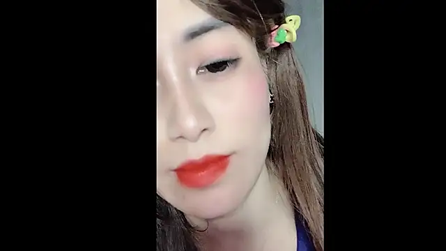 MiAnna-Lovee online show from 11/21/25, 07:40