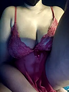 Snapshot of Curvy_Diksha chatting on 11/16/25, 06:45 Curvy Diksha online show from 11/16/25, 06:45