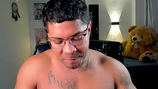 LEONHDZ online show from 11/26/25, 08:14