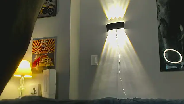 LEONHDZ online show from 02/03/26, 08:08