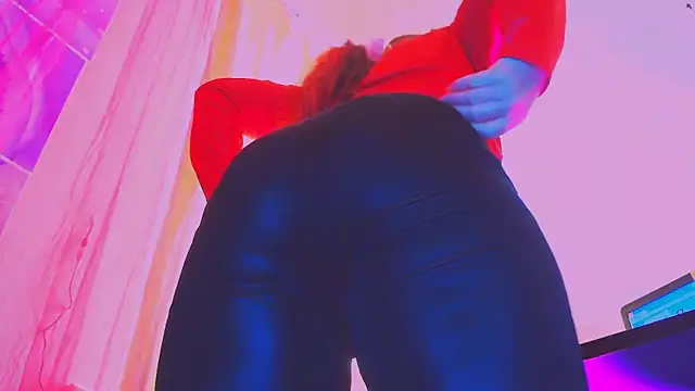 BESTLOLA online show from 02/18/26, 10:22