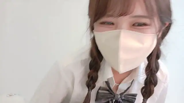 Snapshot of Nemu_chan_ chatting on 07/18/26, 11:13 Nemu chan online show from 07/18/26, 11:13