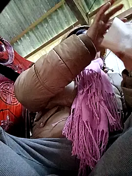 Rose-rose1234 online show from 11/28/25, 12:11