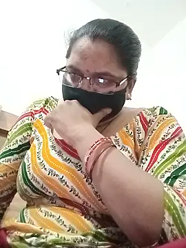 Snapshot of Menka_cut34 chatting on 06/19/26, 02:56 Menka cut34 online show from 06/19/26, 02:56