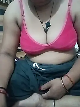 Snapshot of Menka_cut34 chatting on 06/29/26, 10:53 Menka cut34 online show from 06/29/26, 10:53