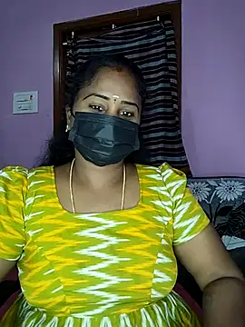 Snapshot of Tamil_devagi chatting on 06/18/26, 08:24 Tamil devagi online show from 06/18/26, 08:24