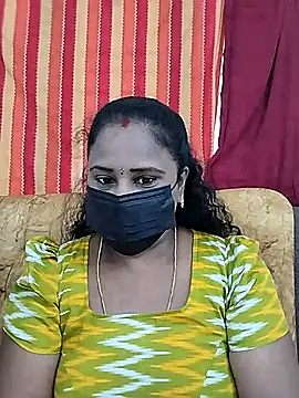 Snapshot of Tamil_devagi chatting on 11/16/25, 11:04 Tamil devagi online show from 11/16/25, 11:04