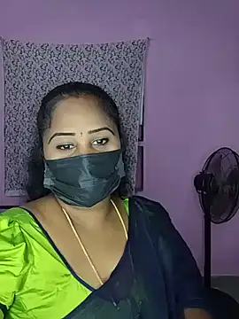 Snapshot of Tamil_devagi chatting on 06/08/26, 07:42 Tamil devagi online show from 06/08/26, 07:42