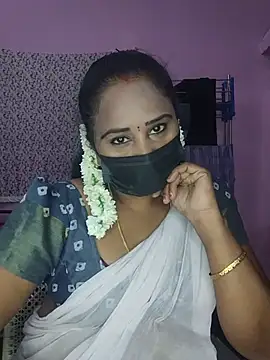 Snapshot of Tamil_devagi chatting on 07/18/26, 06:16 Tamil devagi online show from 07/18/26, 06:16