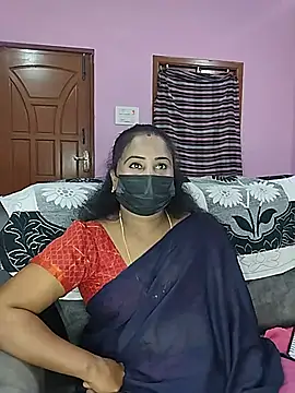 Snapshot of Tamil_devagi chatting on 06/25/26, 06:24 Tamil devagi online show from 06/25/26, 06:24