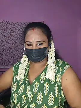 Snapshot of Tamil_devagi chatting on 06/24/26, 05:33 Tamil devagi online show from 06/24/26, 05:33