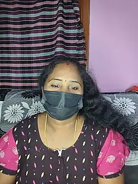 Snapshot of Tamil_devagi chatting on 06/17/26, 09:52 Tamil devagi online show from 06/17/26, 09:52
