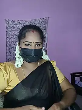 Snapshot of Tamil_devagi chatting on 06/22/26, 05:43 Tamil devagi online show from 06/22/26, 05:43