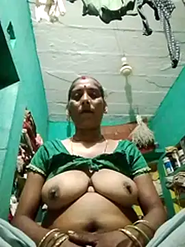 Snapshot of Xx_savita chatting on 06/30/26, 08:53 Xx savita online show from 06/30/26, 08:53
