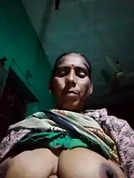 Snapshot of Xx_savita chatting on 02/11/26, 08:41 Xx savita online show from 02/11/26, 08:41