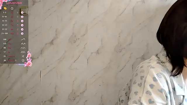 Snapshot of TianaMeiser chatting on 02/01/26, 11:19 TianaMeiser online show from 02/01/26, 11:19