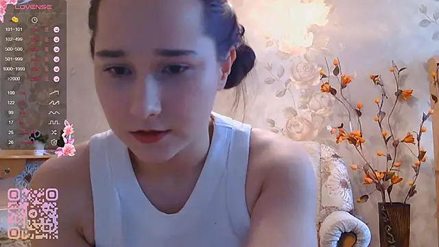 TianaMeiser online show from 04/13/26, 01:04