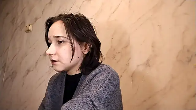 TianaMeiser online show from 11/30/25, 10:05