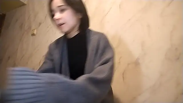 TianaMeiser online show from 11/29/25, 10:37