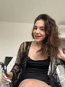 Snapshot of lunababy77 chatting on 02/20/26, 02:52 lunababy77 online show from 02/20/26, 02:52