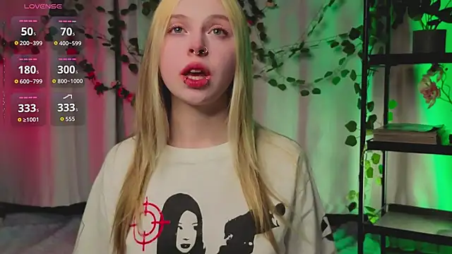 ElvenQueen online show from 02/15/26, 03:11