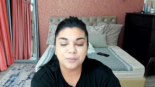 Snapshot of SpicyCarlaXX chatting on 05/19/26, 08:16 SpicyCarlaXX online show from 05/19/26, 08:16