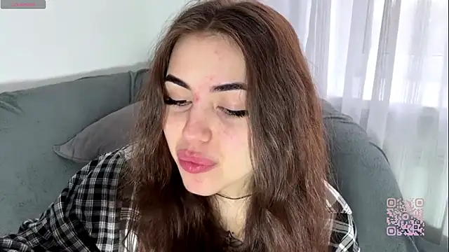 ScaNovaXen  online show from 04/17/26, 07:22