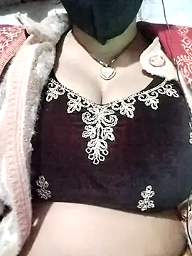 CUTE 123X online show from 11/16/25, 04:01