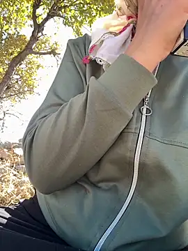 Manolya3434 online show from 11/22/25, 09:41