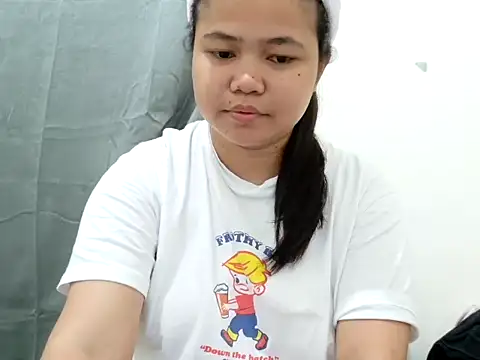 Snapshot of Sweetbigtits_69 chatting on 11/27/25, 05:13 Sweetbigtits 69 online show from 11/27/25, 05:13